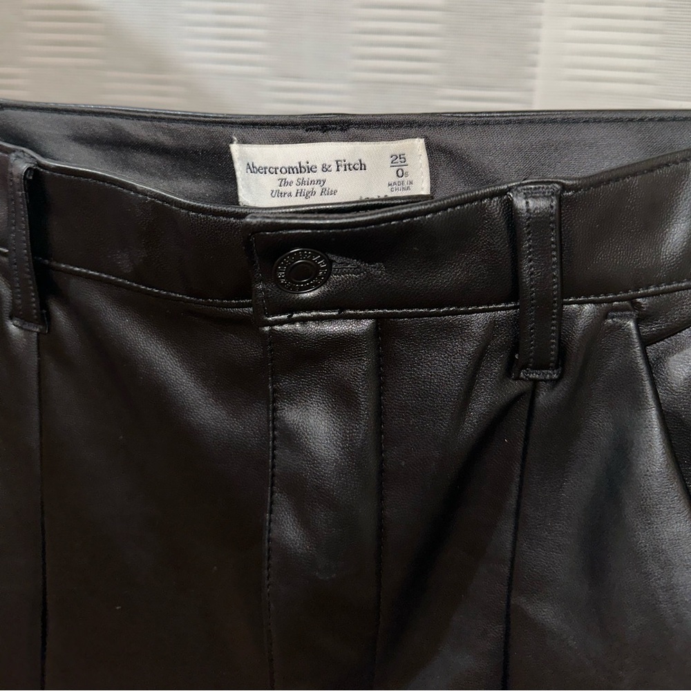 Leather pants - Picture 5 of 7